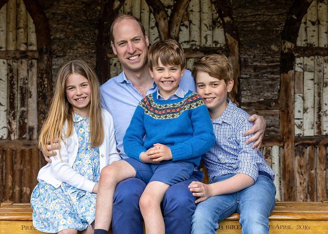 Katalin hercegné és Vilmos herceg már a királyi feladataira készítik fel legidősebb fiukat